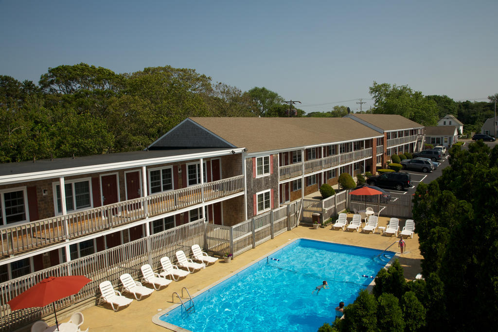 Holiday Hill Inn & Suites Pelabuhan Dennis Luaran gambar